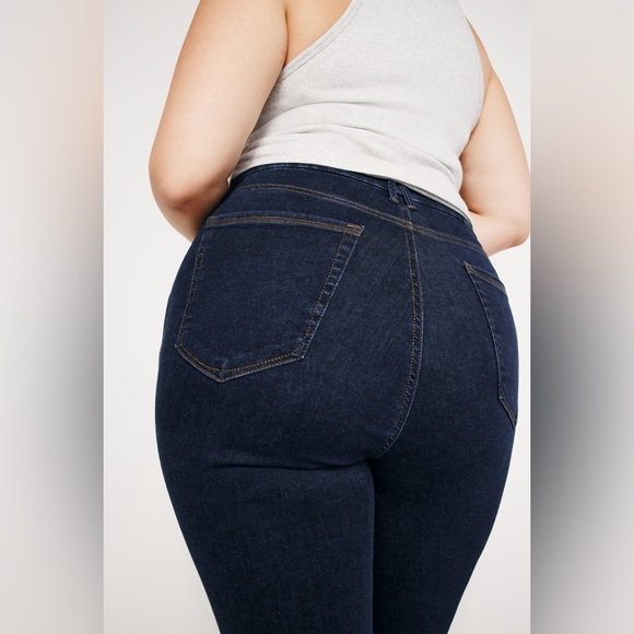 Good American Always Fits Good Legs Skinny Jeans - Picture 7 of 14